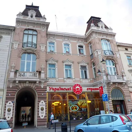 Exclusive On Shevchenko Avenue 10 Lviv